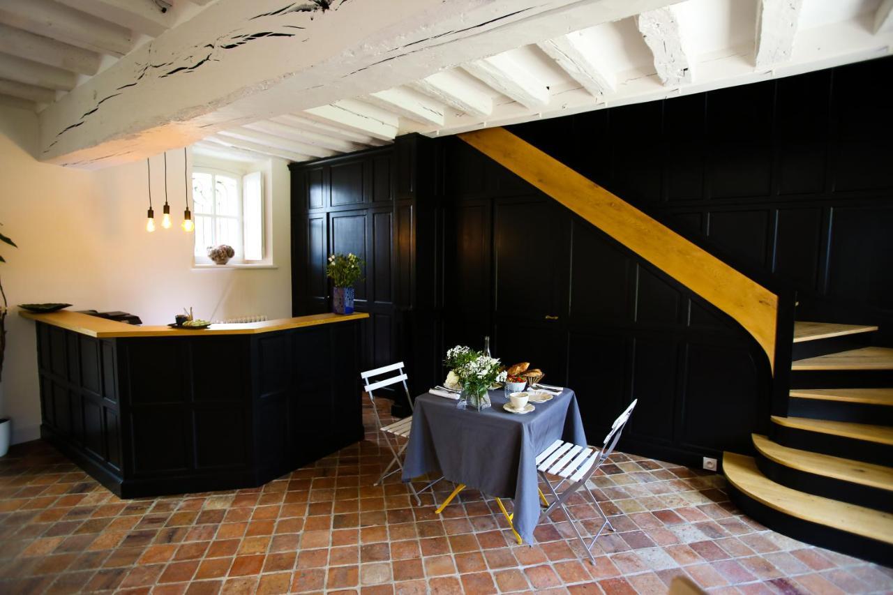 Appartamento L'Atelier Saint-Denis-sur-Loire Esterno foto