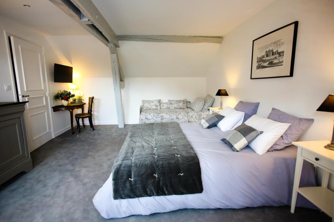 Appartamento L'Atelier Saint-Denis-sur-Loire Esterno foto
