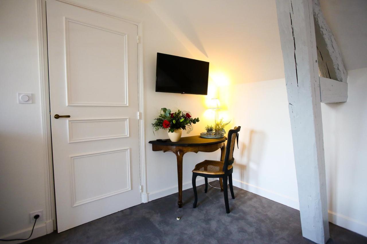 Appartamento L'Atelier Saint-Denis-sur-Loire Esterno foto